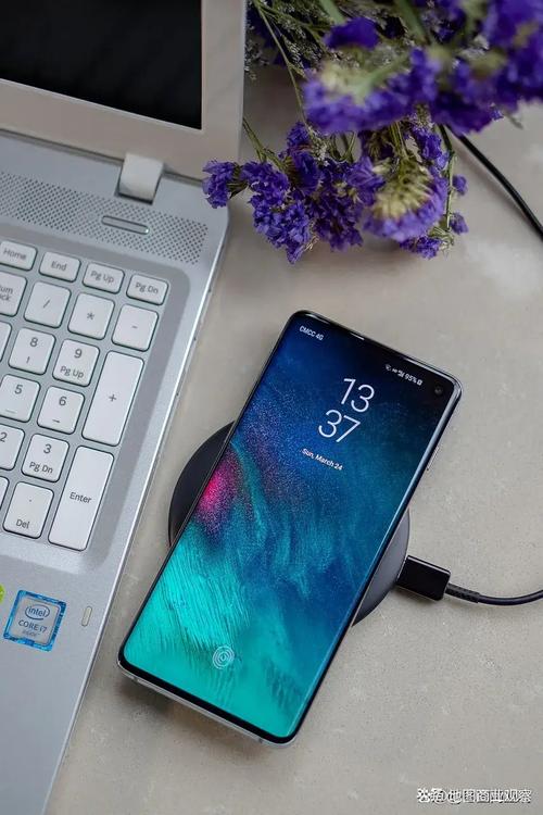 物物可定位 探索地圖電子導(dǎo)航新終端——導(dǎo)航終端銷售市場的新藍(lán)海